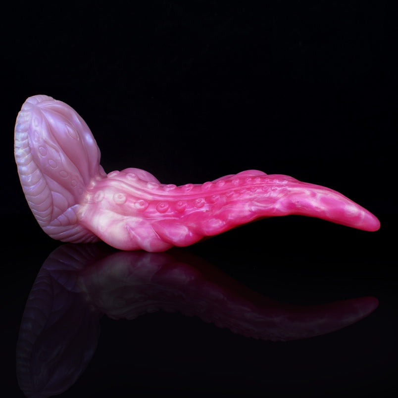 Dragon Dildo Fantasía – Penetración Alienígena con Estímulo Dirigido al Punto G