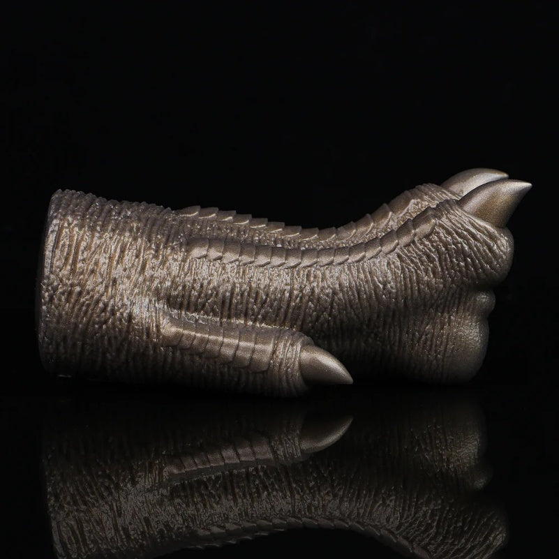 Fantasy Masturbator "Dragon Claw" - Compact and Discreet Silicone Sex Doll for Men